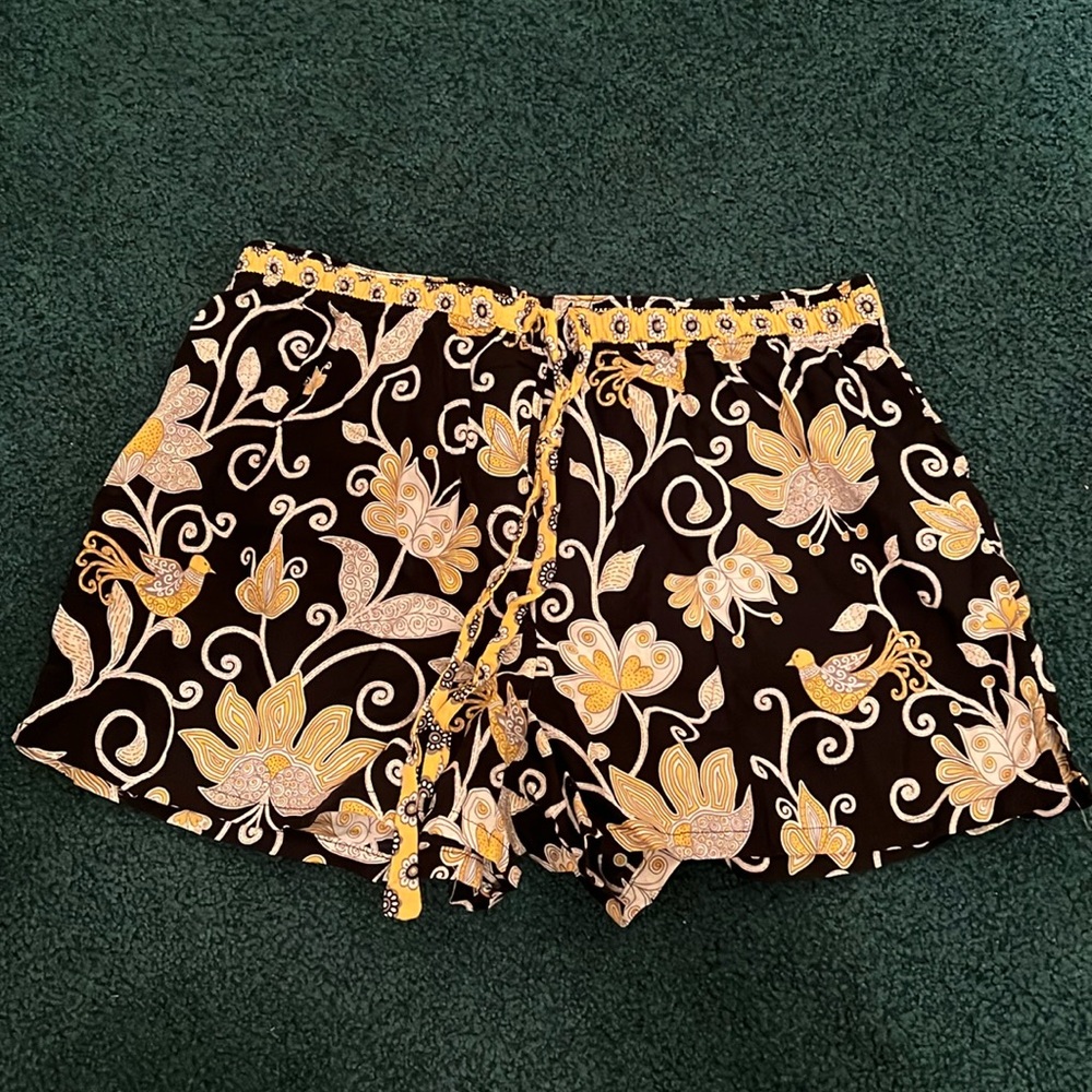 NWT Vera Bradley PJ Short Yellowbird